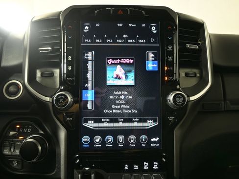 Used 2021 RAM 1500 Big Horn AWD/4WD image 26
