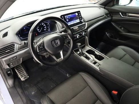 Used 2022 Honda Accord Sport image 12