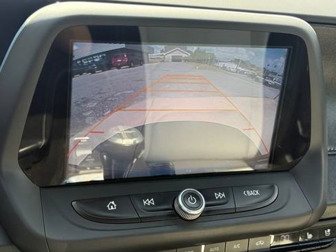 Used 2017 Chevrolet Camaro SS RWD image 16