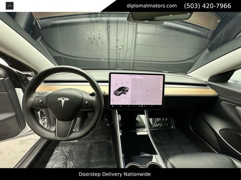 Used 2020 Tesla Model 3 Long Range image 28