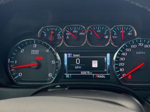 Used 2019 GMC Yukon XL SLT w/ Open Road Package AWD/4WD image 25