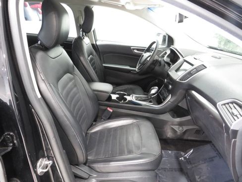 Used 2017 Ford Edge SEL FWD image 10