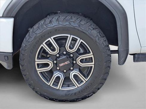 Used 2022 GMC Sierra 2500 AT4 AWD/4WD image 27