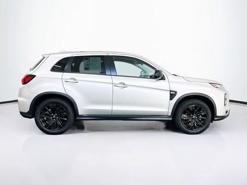Used 2025 Mitsubishi Outlander Sport AWD image 10