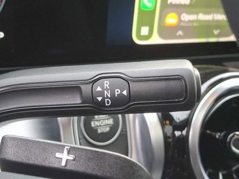 Used 2026 Mercedes-Benz GLB 250 4MATIC image 12