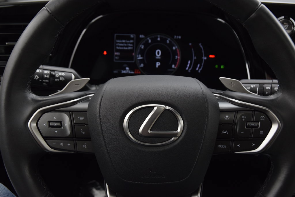 Used 2024 Lexus RX 350 FWD w/ Technology Package image 23