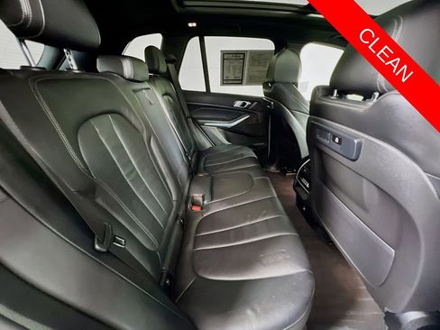 Used 2022 BMW X5 sDrive40i w/ Premium Package image 28