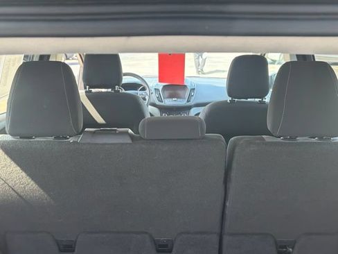 Used 2018 Ford Escape SE w/ SE Sync 3 Package FWD image 11