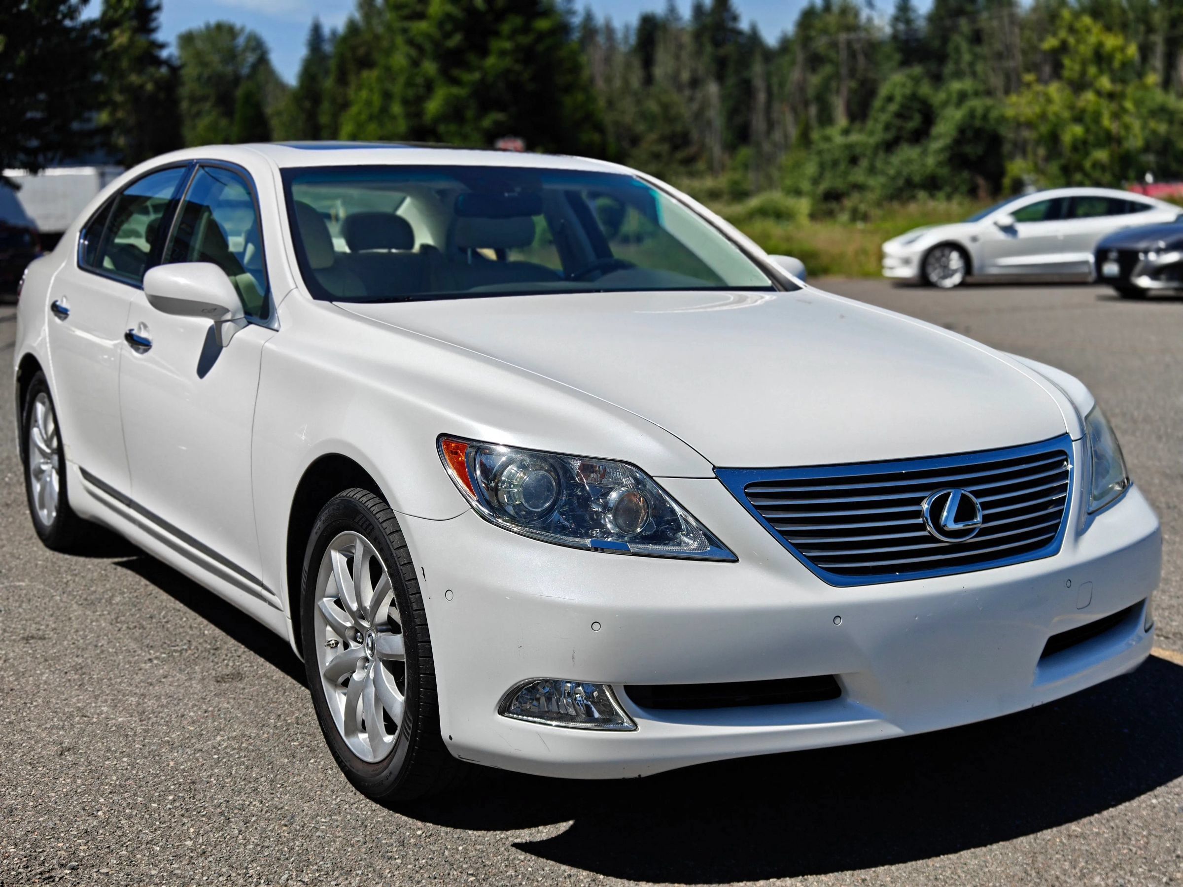 Used 2007 Lexus LS 460 RWD image 1