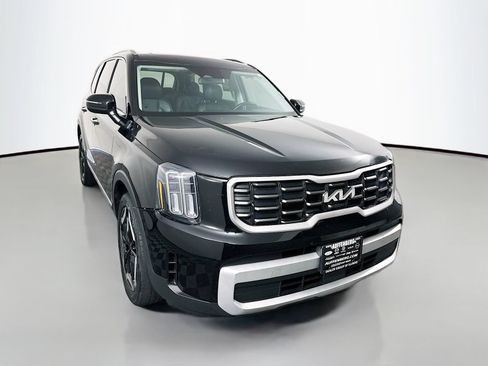 Used 2024 Kia Telluride S w/ S Sunroof Package FWD image 1
