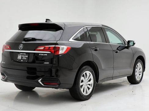 Used 2018 Acura RDX AWD image 8
