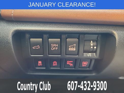 Used 2024 Subaru Forester Touring image 25