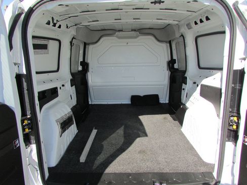 Used 2022 RAM ProMaster City Tradesman w/ Mopar Trailer Tow Group FWD image 25