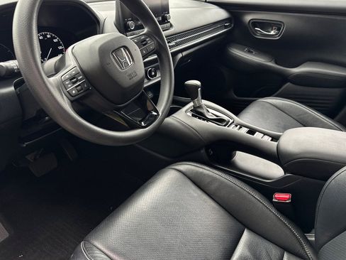 Certified 2023 Honda HR-V LX image 10