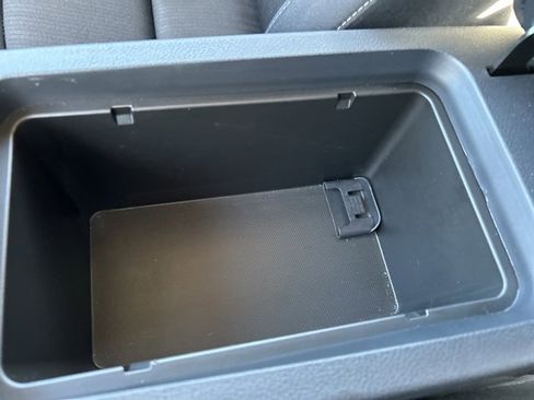 Used 2024 Nissan Altima 2.5 SV image 31