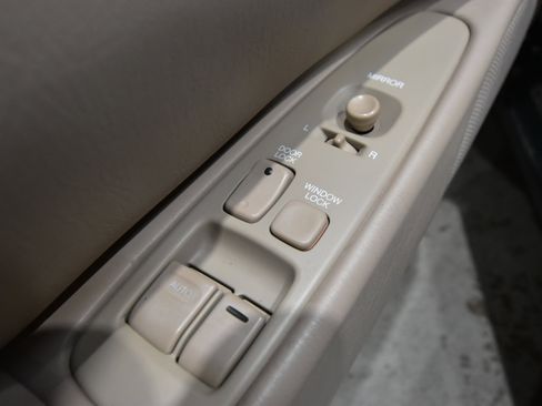 Used 1992 Lexus SC 400 Coupe image 16