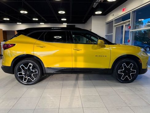 Used 2023 Chevrolet Blazer RS w/ Driver Confidence II Package AWD/4WD image 15