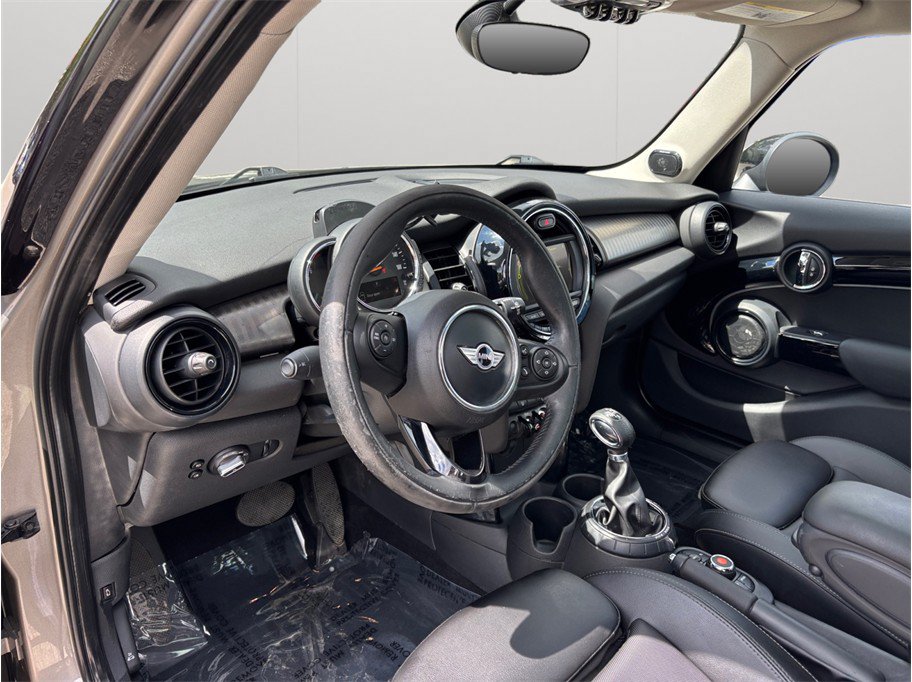 Used 2017 MINI Cooper S FWD image 6