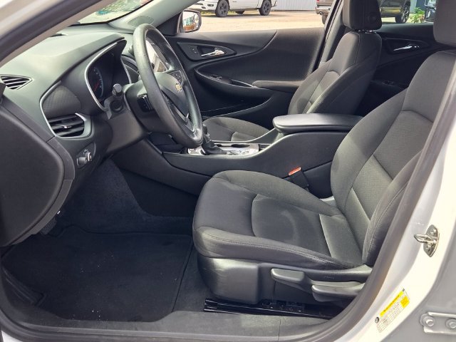 Used 2023 Chevrolet Malibu LS FWD image 5