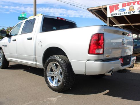 Used 2016 RAM 1500 Express image 4