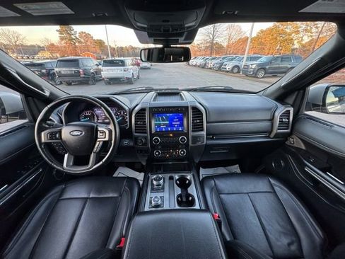 Used 2020 Ford Expedition Max XLT w/ Equipment Group 202A image 18