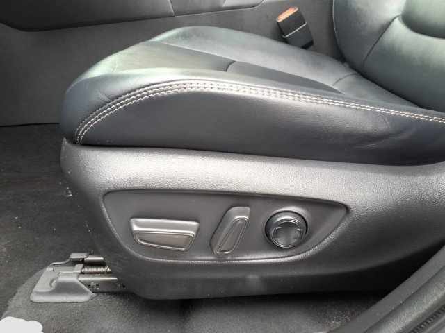 Certified 2020 Toyota RAV4 XLE Premium FWD image 5