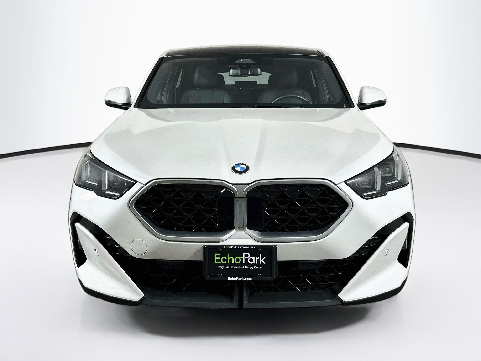 Used 2026 BMW X2 xDrive28i w/ Convenience Package AWD/4WD image 2