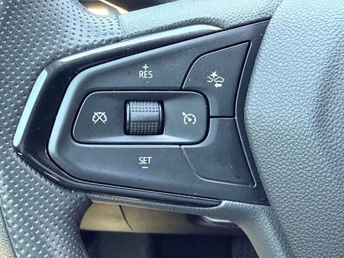 Used 2026 Chevrolet Trax LS w/ LS Convenience Package FWD image 24