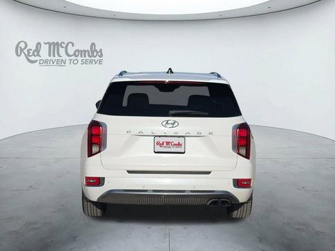 Used 2022 Hyundai Palisade Calligraphy FWD image 4