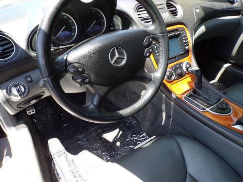 Used 2004 Mercedes-Benz SL 500 image 15