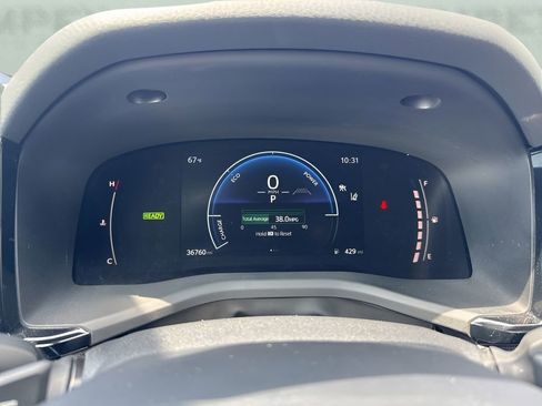 Used 2025 Toyota Camry SE FWD image 22
