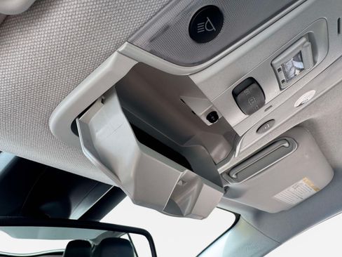 Certified 2021 Toyota Prius Prime Limited FWD image 46
