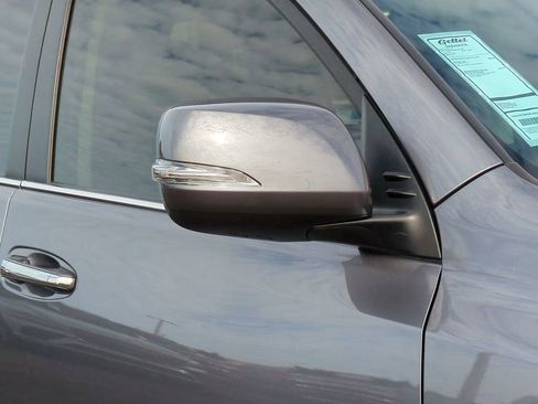 Used 2021 Lexus GX 460 Premium image 12