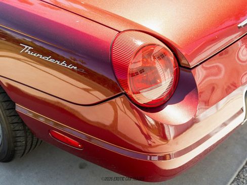 Used 2004 Ford Thunderbird Deluxe image 94