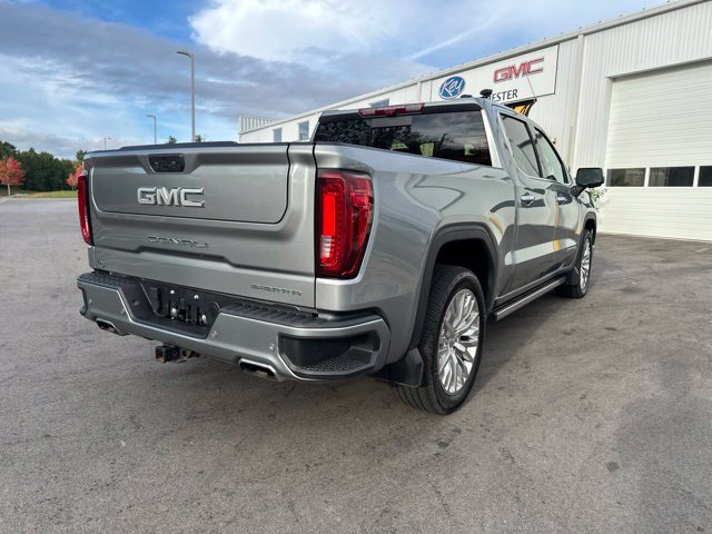 Used 2023 GMC Sierra 1500 Denali w/ Technology Package AWD/4WD image 5