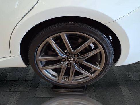 Used 2019 Lexus IS 300 F Sport w/ F Sport Package AWD/4WD image 10