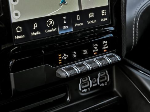 Used 2022 RAM 1500 Limited image 25