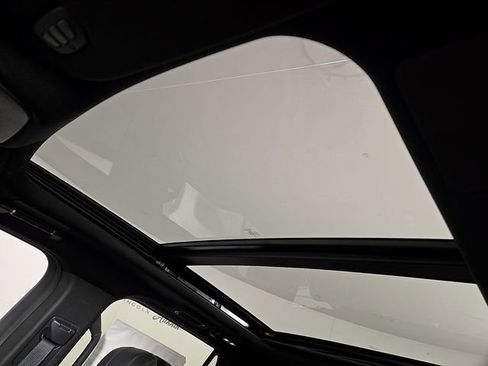 New 2025 Lincoln Navigator Reserve w/ Jet Appearance Package image 14