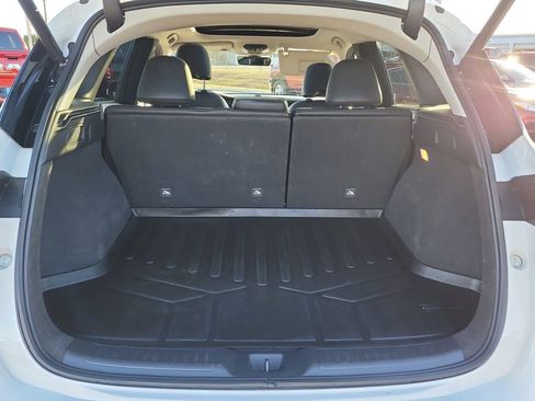 Used 2023 INFINITI QX50 Luxe image 7