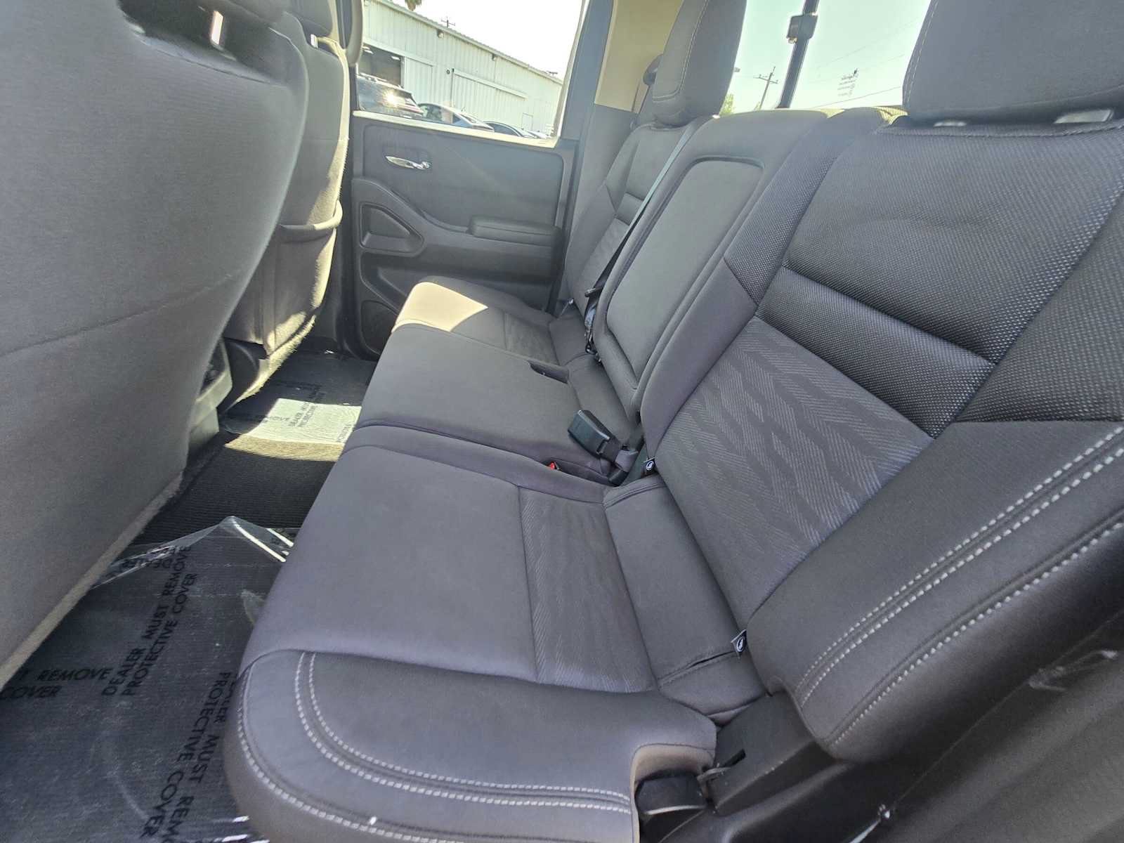 Used 2023 Nissan Frontier SV w/ SV Convenience Package RWD image 16