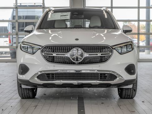 New 2026 Mercedes-Benz GLC 300 4MATIC image 11