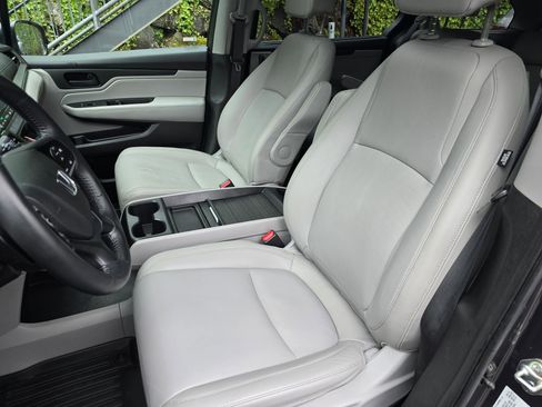 Used 2019 Honda Odyssey EX-L image 23