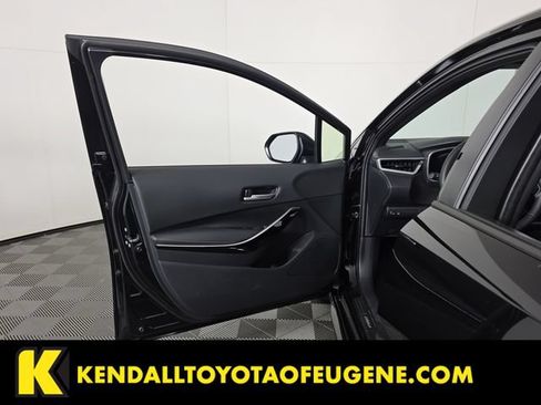 Used 2026 Toyota Corolla XSE FWD image 21
