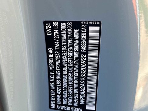 Certified 2025 Porsche 911 Carrera image 29