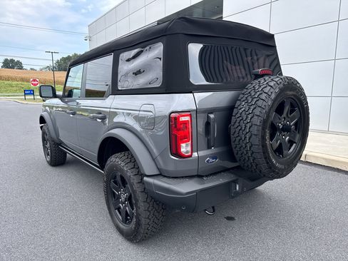 New 2025 Ford Bronco Big Bend w/ Black Diamond Package image 17