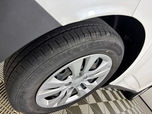 Used 2022 Kia Soul LX FWD image 33