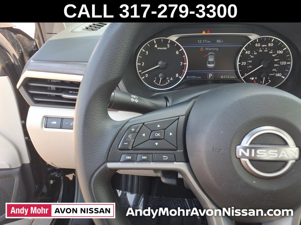 Used 2025 Nissan Altima 2.5 SV AWD/4WD image 26