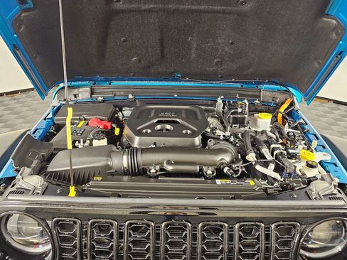 Used 2024 Jeep Wrangler Willys 4xe image 9