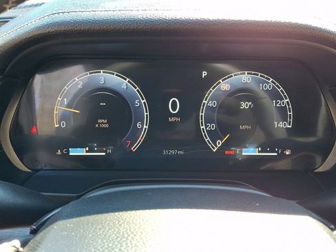 Used 2023 Jeep Grand Cherokee L Limited image 23