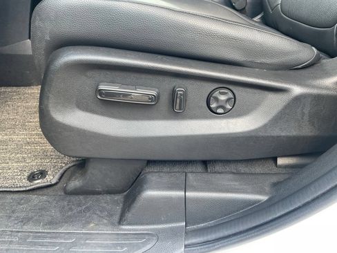 Used 2025 Honda Odyssey EX-L image 14
